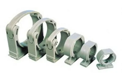 Клипса (держатель) с защелкой для труб d32 Ecoplast 41632 (50шт)