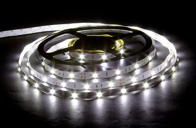 Лента свет. 7,2 Вт/м SMD5050 Открытая (IP33) Цвет Холодный белый 12В
