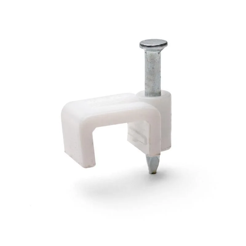 Скоба пластиковая плоская СПП-09 d9 (30шт.) Fortisflex 49453 белый