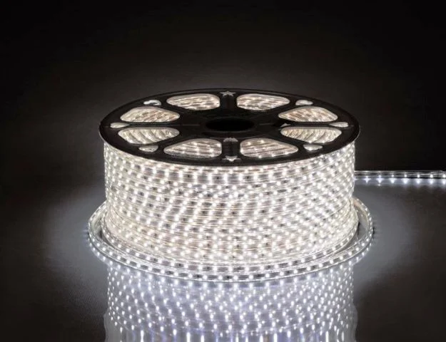 Св.л. LS-704 220V белый 60SMD 4.4Вт/3528(кратн.1м.) IP68 арт. 26243 (100м*12*7mm)